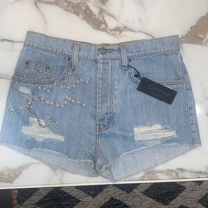 NWT Carmar womens chain shorts